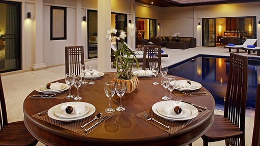 Villa Sapphire Dining area