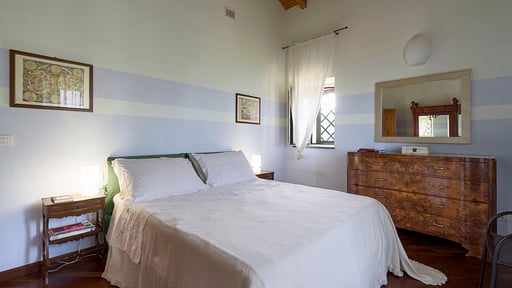 Villa Saracina Schlafzimmer 1