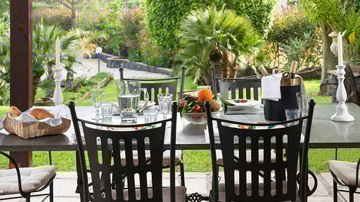 Villa Saracina Essecke 2