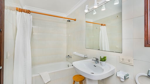 Can Barretas Schlafzimmer 4