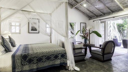 Villa Satin Doll Bedroom 1