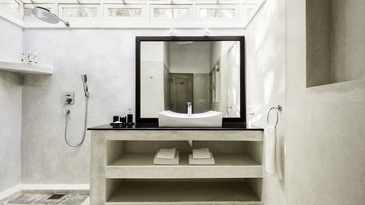 Villa Satin Doll Bedroom 3