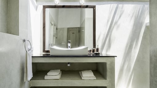 Villa Satin Doll Bedroom 4