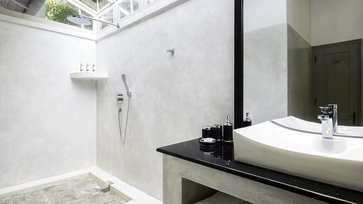 Villa Satin Doll Bedroom 5