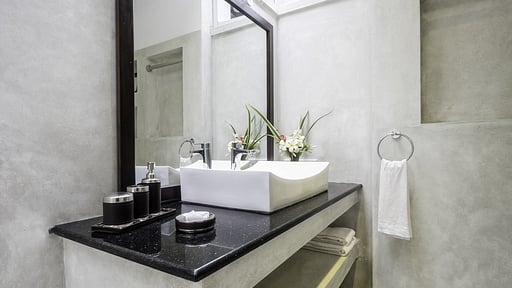 Villa Satin Doll Bedroom 5