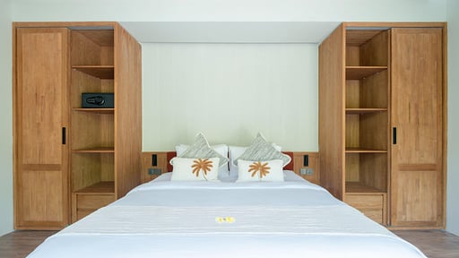 Villa Satu The Urban Retreat Bedroom 1