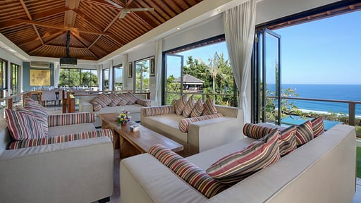 Villa Saujana Living room 2