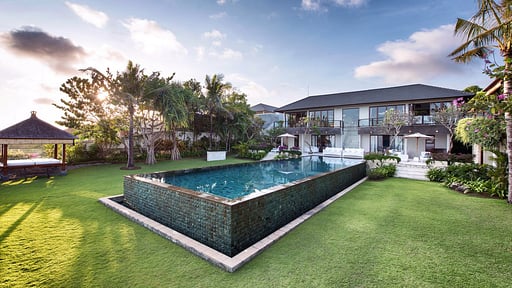 Villa Saujana Swimming pool