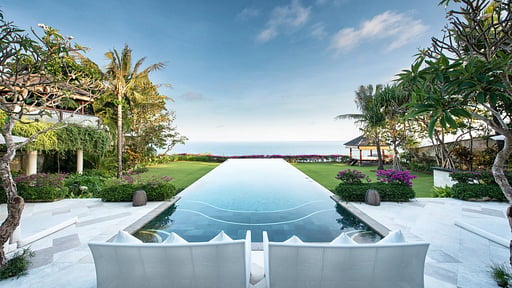 Villa Saujana Swimming pool