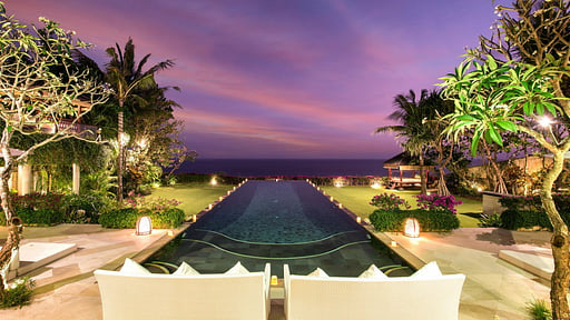 Villa Saujana Swimming pool