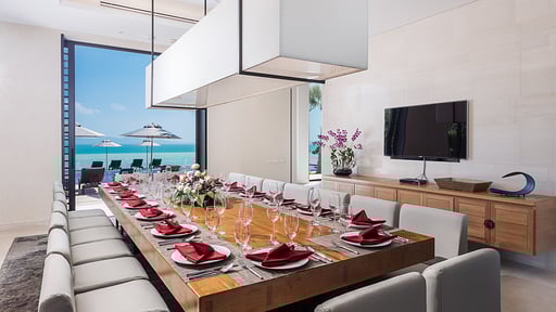 Villa Sawarin Обеденная зона