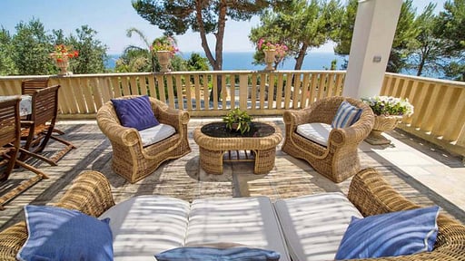 Villa Scarnera Salon