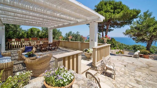 Villa Scarnera Salon