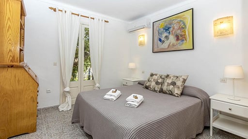 Villa Seashell Bedroom 4