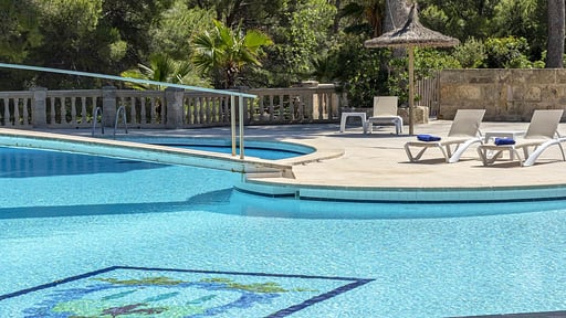 Villa Seashell Swimming pool