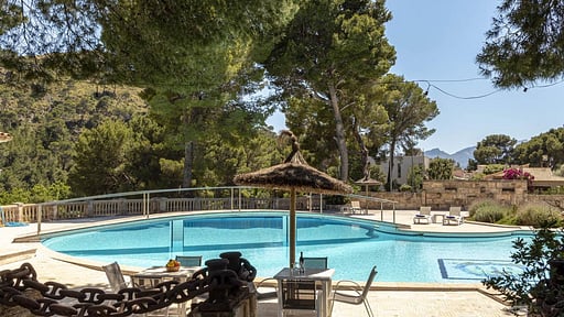 Villa Seashell Swimming pool