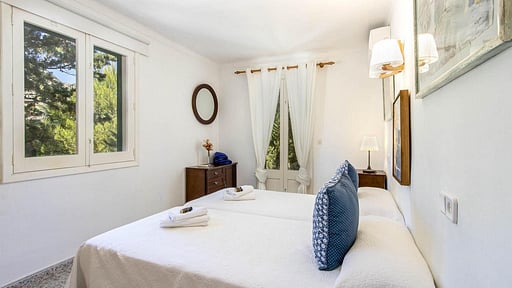 Villa Seashell Bedroom 5