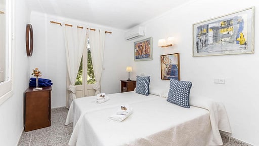 Villa Seashell Bedroom 5