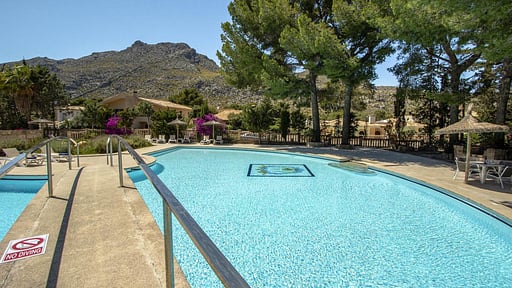 Villa Seashell Swimming pool