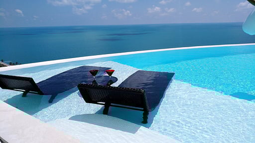 Villa Seawadee Swimming pool 1