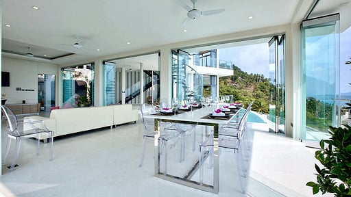 Villa Seawadee Dining area