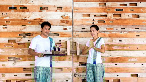 Villa Seawadee Villa staff