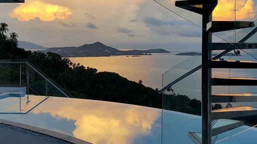 Villa Seawadee Swimming pool 1