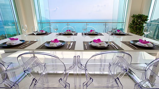 Villa Seawadee Dining area