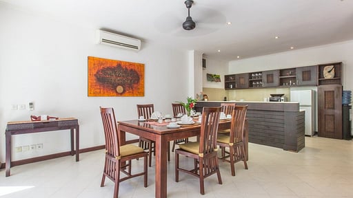 Villa Sedap Malam Dining area