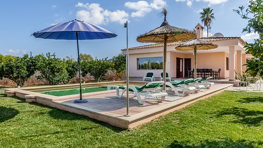 Villa Segue Nou Swimming pool