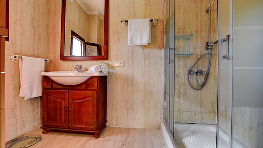 Villa Segundo Bedroom 1