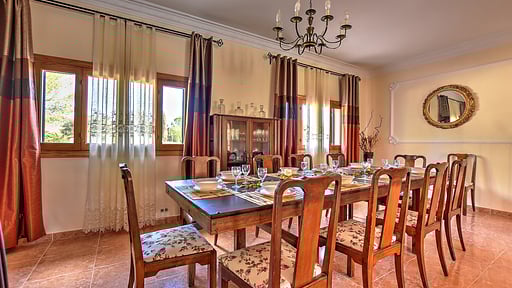 Villa Segundo Dining area