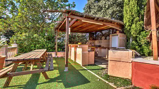 Villa Segundo Others