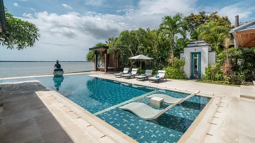 Villa Selamanya Swimming pool