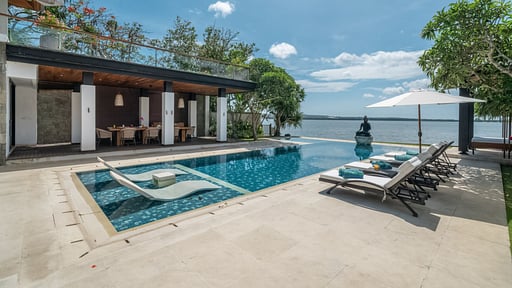 Villa Selamanya Swimming pool