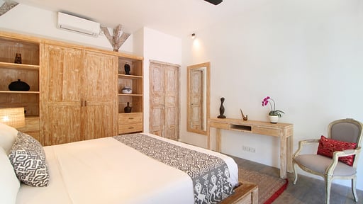 Villa Semani Schlafzimmer 1