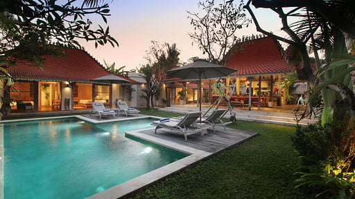 Villa Semani Schwimmbad