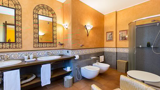 Villa Sempione Bedroom 2