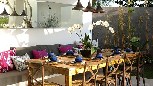 Villa Sena Dining area