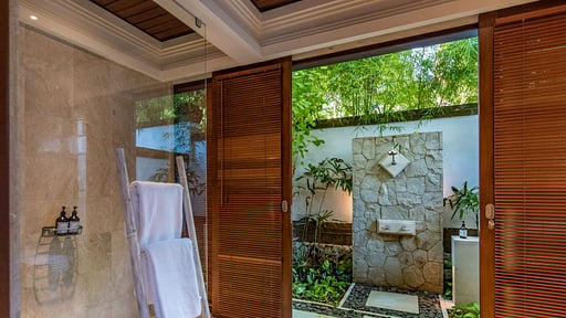 Villa Senada Bedroom 2
