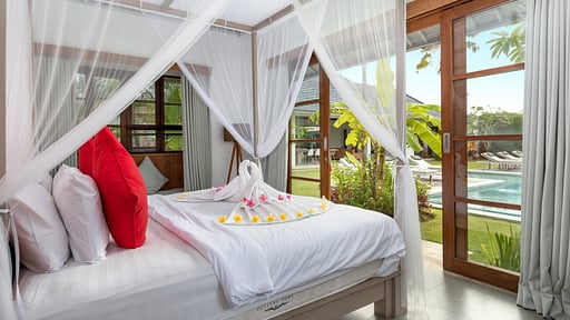 Villa Senara Bedroom 1