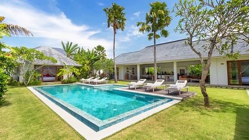 Villa Senara Swimming pool
