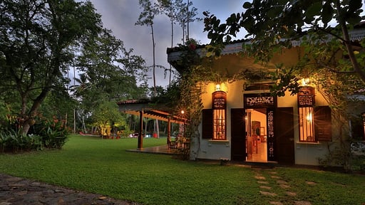 Villa Sepalika Сад