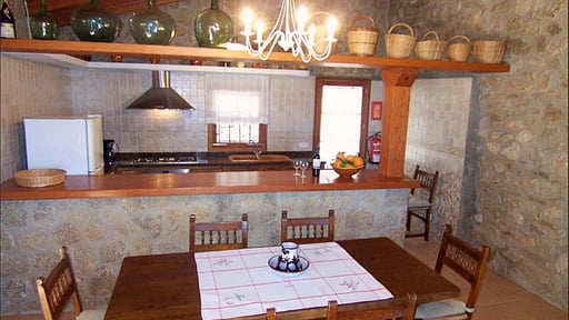 Serelleta Dining area