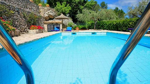 Serelleta Swimming pool