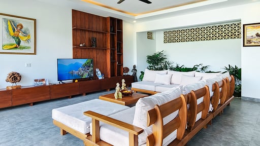 Villa Serena Lux Living room