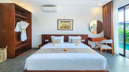 Villa Serena Lux Bedroom 3