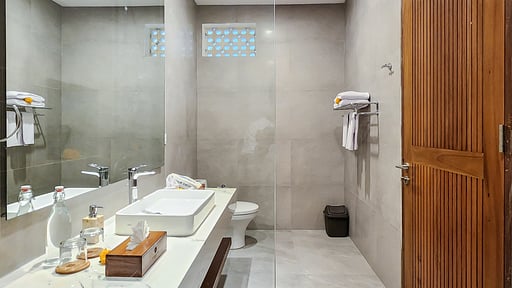 Villa Serena Lux Bedroom 3