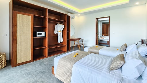 Villa Serena Lux Bedroom 2