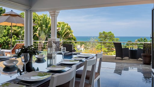 Villa Serena Dining area